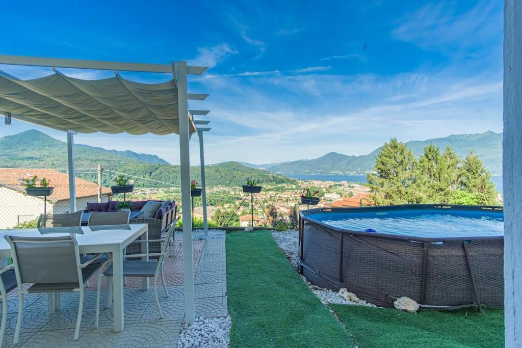 Vicolo Dei Fiori Villa Луино Екстериор снимка