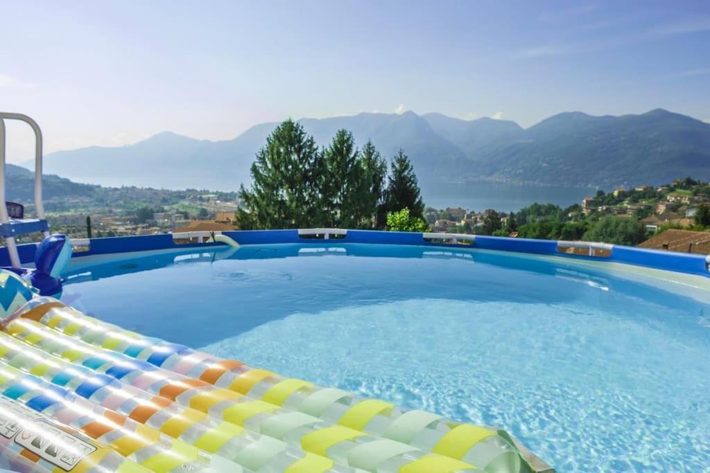 Vicolo Dei Fiori Villa Луино Екстериор снимка
