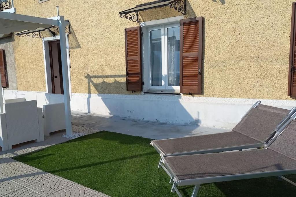 Vicolo Dei Fiori Villa Луино Екстериор снимка